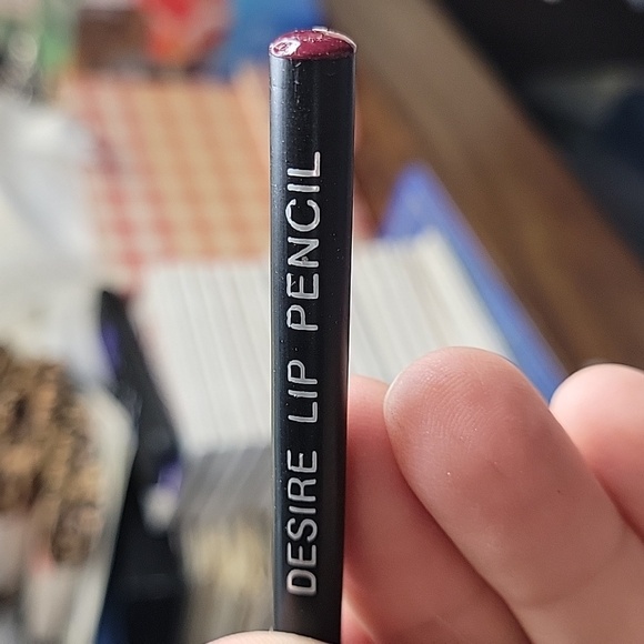 Joe Blasco Lip Pencil - Desire New - Picture 4 of 4